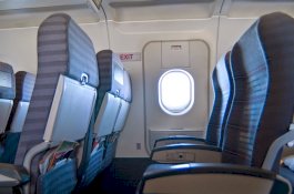 Satu Pria Buka Jendela Darurat Jelang Take Off, Seluruh Penumpang Diturunkan dari Pesawat