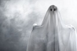 8 Bau Ini Bisa Jadi Tanda Ada Hantu di Dekatmu