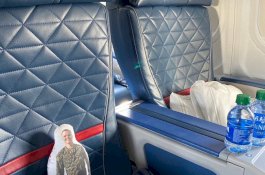 Boneka Bergambar Ayah Hilang, Delta Airlines: Kami Akan Membawanya Pulang