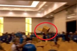 Sempat Saling Lempar Kursi, Peserta Kongres PAN Salat Zuhur Diimami Hatta Rajasa