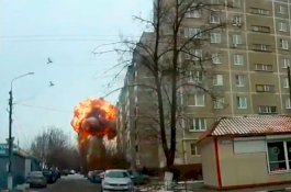 Ledakan Hebat Pembangkit Listrik Rusia Tampilkan Awan Jamur