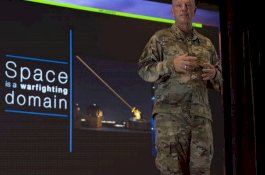 Satelit Rusia Dituduh Membuntuti Satelit Mata-mata AS