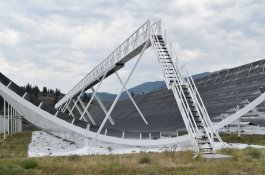 Astronom Terima Sinyal Radio dari Galaksi Asing