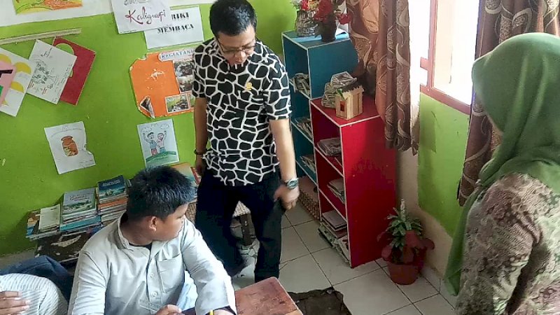 Anggota DPRD Gowa melakukan sidak ke SD Unggulan, Jumat (14/2/2020).