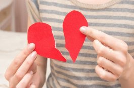 Cintanya Ditolak Mahasiswi, Pemuda Ini Lari Beberapa Langkah lalu Tembak Kepala Sendiri