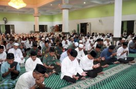 Ribuan Warga Ikut Zikir dan Doa Bersama Menyambut HUT Barru Ke-60