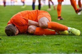 Gigit Penis Lawannya, Pemain Sepak Bola Prancis Diskors Selama 5 Tahun