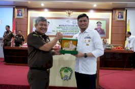 Kajati Sulsel Puji Sistem Pengelolaan Dana Desa Gowa yang Jadi Percontohan Nasional