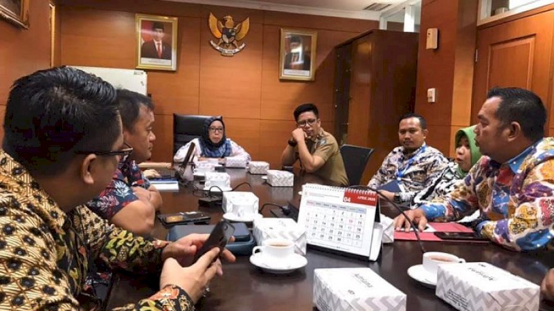 Wabup Bulukumba, Tomy Satria Yulianto dan DPRD berkonsultasi ke Kementerian PAN-RB.