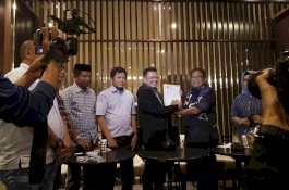 Berlangsung Sederhana, Ketua PAN Makassar Tak Hadiri Penyerahan Rekomendasi untuk None