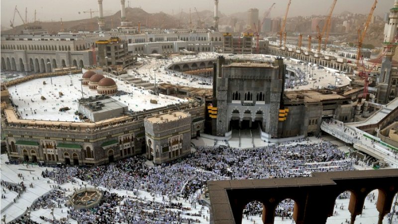 Beda dengan Indonesia, Muslim di Negara Ini Mendaftar Haji Lewat Aplikasi