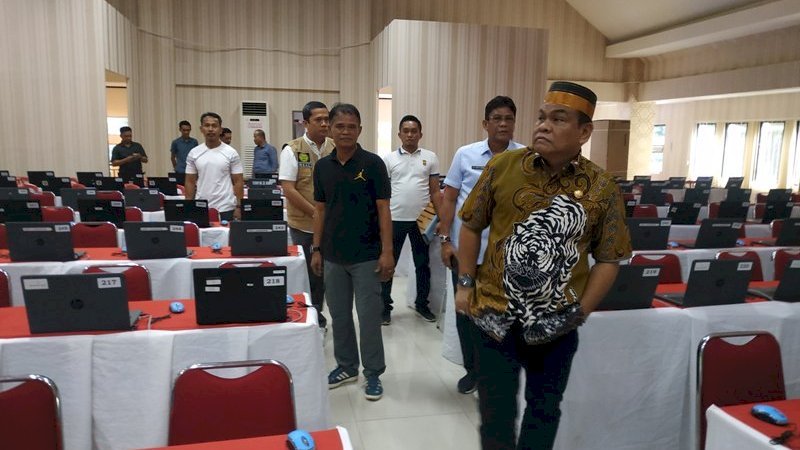 Pantau Persiapan Seleksi CPNS, Ini Harapan Bupati Bone