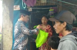 DPRD Gowa Janji Bedah Rumah Daeng Nappa, Dimulai Bangun WC