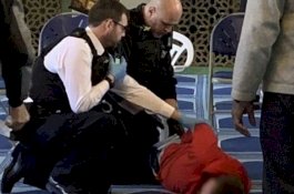 Pelaku Penusukan Muazin di Masjid London Telah Dikenakan Tuduhan Resmi