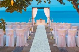 Ada DJ-nya, Wanita Ini Rayakan Perceraiannya dengan Meriah