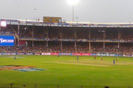 Jelang Kunjungan Trump ke India, Stadion Motera Runtuh