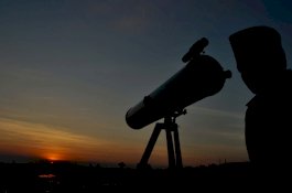 Ramadan di Arab Diprediksi Jatuh 24 April, Warga dan Pendatang Dilarang Berpakaian Terbuka