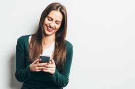 Indonesia: Wkwkwk dan Ckckck, Seperti Ini Cara Orang Tertawa di Belahan Dunia