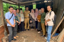 Pemkab Gowa Bantu Warga Kurang Mampu di Bontonompo