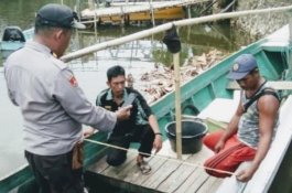 Nekat Pakai Alat Tangkap Ilegal, Polsek Keera Amankan Nelayan asal Pitumpanua