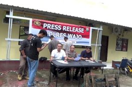 Polisi Bekuk Dua Nelayan karena Gunakan Pukat Hela di Perairan Teluk Bone