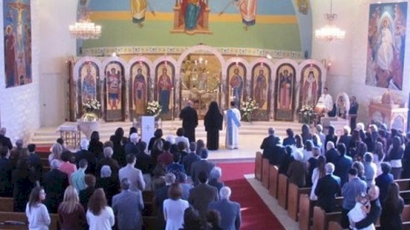 Ambulans Dicuri dari Halaman Gereja, Ada Mayat Wanita di Dalamnya