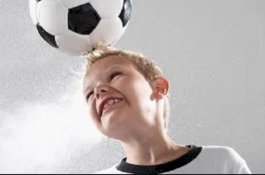 Inggris Larang Anak-anak Sundul Bola, Bagaimana Indonesia?