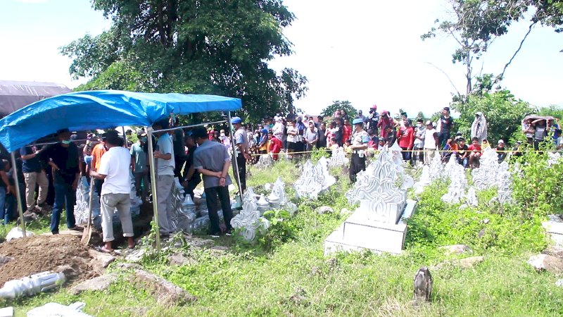 Makam Tahanan yang Gantung Diri di Polres Sidrap Dibongkar