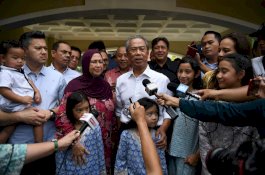 Video dari Kediaman PM Muhyiddin Yassin, Warga: Permainan Sangat Cantik, Susah Orang Nak Baca