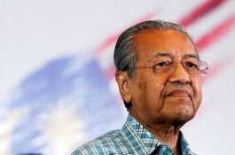 Mahathir Kembali Mencalonkan Diri Sebagai Perdana Menteri Malaysia