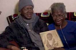 Ibu Bersatu Kembali Dengan Putranya yang Diculik oleh Pengasuh 55 Tahun Lalu