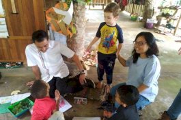 Punya Murid dari 17 Negara, Padahal Sekolah Ini Tak Miliki Listrik