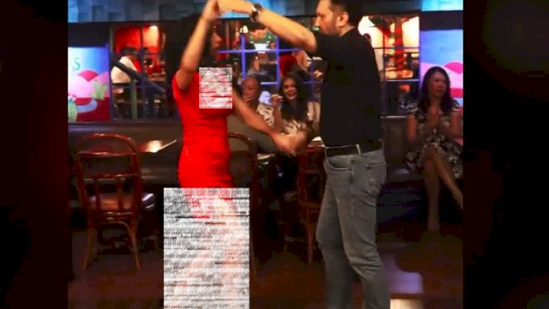 Kegiatan dansa di Restoran Amigos, Jakarta Selatan.