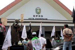 Ormas Islam Demo Minta Kepala BPIP Dicopot, Wakil Ketua DPRD Parepare Janji Antar ke Presiden