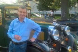 Pria Tunanetra Ini Malah Bisa Melihat Lagi Setelah Ditabrak Mobil