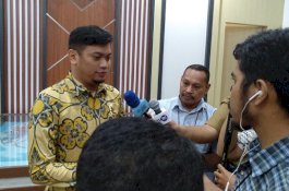 Tangkal Virus Corona, Bupati Gowa Sarankan Minum Air 2 Liter Per Hari