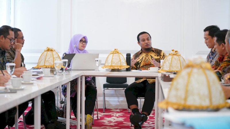 Rapat Terbatas Bersama KPK, Wagub Minta Masyarakat Dukung Pemprov Sulsel Sebagai 'Pemerintah Bersih 