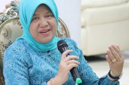 Anggota DPR RI Hasnah Syam Kirim Bantuan Kemanusiaan ke Korban Kebakaran di Wajo