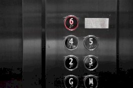 Hanya Hitungan Detik, PNS Ini Tertular Virus Corona di Dalam Lift