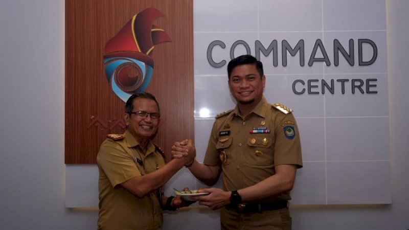 Bupati Gowa, Adnan Purichta Ichsan meresmikan Peace Room A'Kio Dinas Komunikasi Informatika Statistik dan Persandian (Diskominfo-SP) Kabupaten Gowa, Senin (9/3/2020).