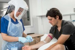 Ilmuan Siapkan Uang Rp64 Juta Bagi yang Mau Terinfeksi Virus Corona