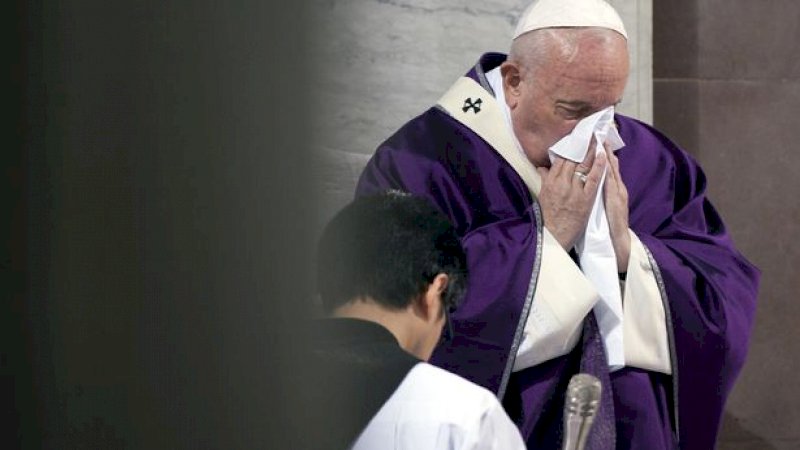 Paus Beri Pesan ke Pendeta untuk Temui Pasien Virus Corona