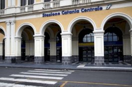 Karantina Virus Corona di Italia, Istri Terjebak Bersama Mayat Sang Suami