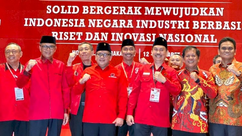 Sekjen DPP PDIP Hasto Kristyanto membuka rakerda PDIP Sulsel, Kamis (12/3/2020). 