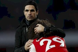 Manajer Arsenal Positif Virus Corona