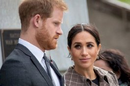 Harry dan Meghan Terpaksa Tinggalkan Kerajaan?