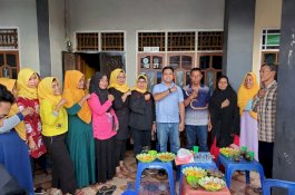 Muda dan Cerdas, Warga Parangloe Dukung Zunnun di Pilwalkot Makassar