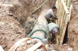 Tingkatkan Layanan Air Bersih, PDAM Makassar Benahi Pipa Bocor di IPA Somba Opu