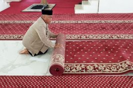 Cegah Penyebaran Virus Corona, Pengurus Sterilkan Masjid Agung Syekh Yusuf Gowa