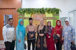 Tasyakuran Wagub Bertabur Tokoh, Gubernur Nurdin Abdullah Diwakili Anak dan Menantu